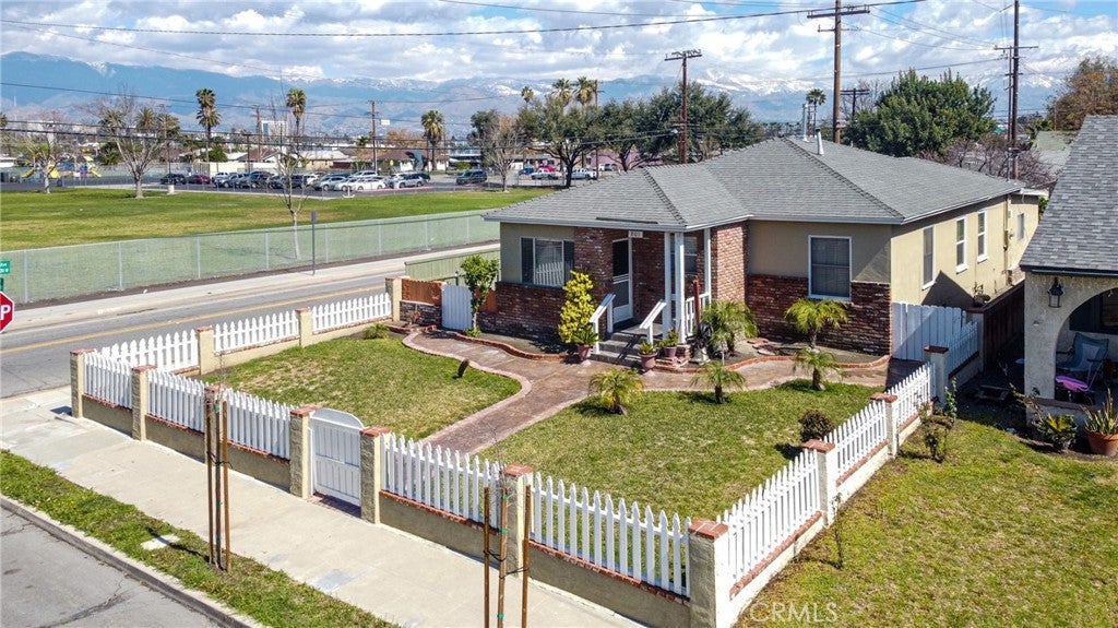 801 Maryess Drive