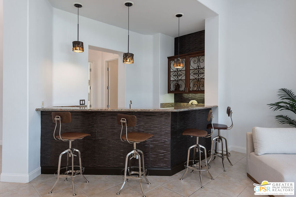 Mira Vista - Residential Lease