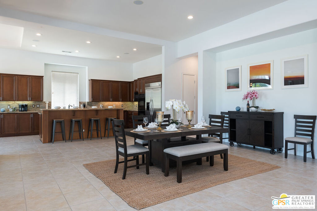 Mira Vista - Residential Lease