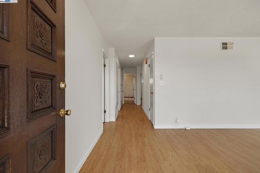 Properties 2 16651 Selby Dr