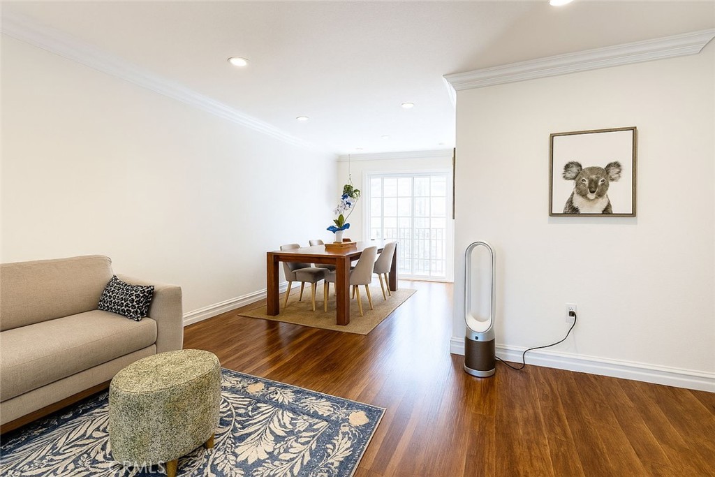 13011 Doty Avenue 44