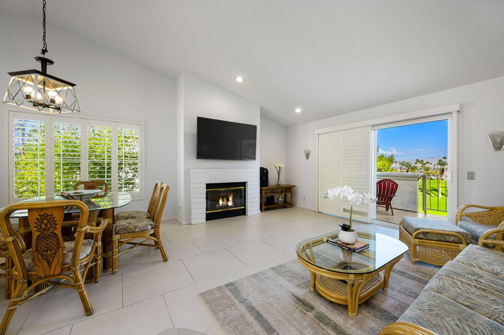 320 Vista Royale Drive