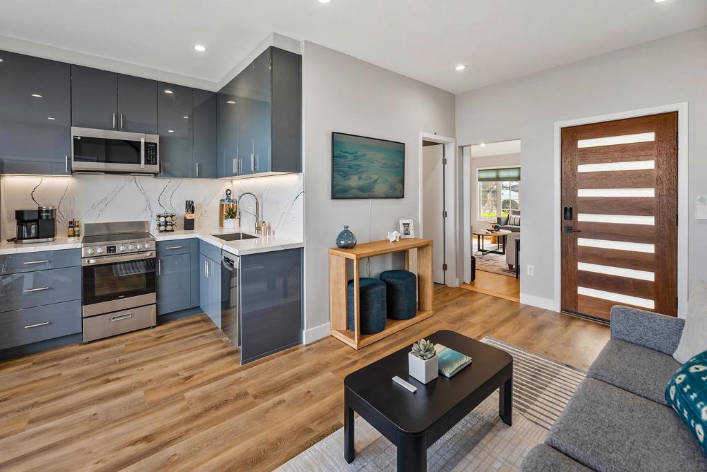 La Jolla - Residential Lease