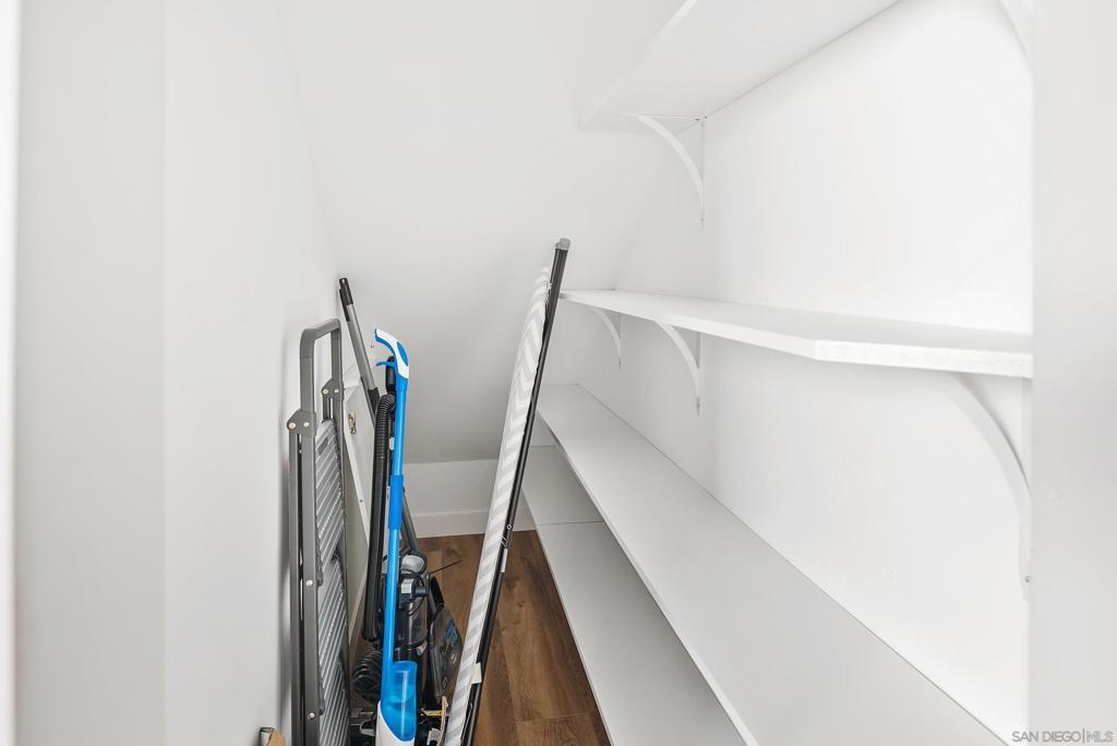 La Jolla - Residential Lease