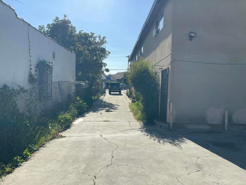 664 S Ford Boulevard