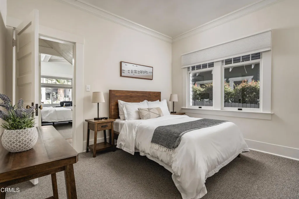 Santa Barbara, California 93103, United States, 5 Bedrooms Bedrooms, ,3 BathroomsBathrooms,Residential,Active,228500