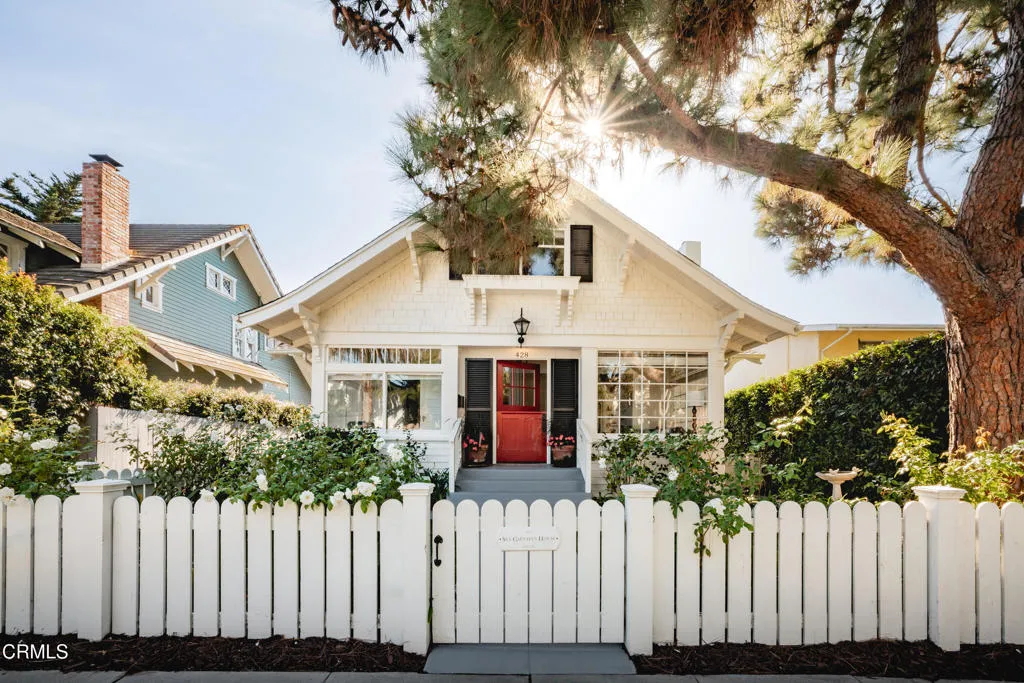 Santa Barbara, California 93103, United States, 5 Bedrooms Bedrooms, ,3 BathroomsBathrooms,Residential,Active,228500