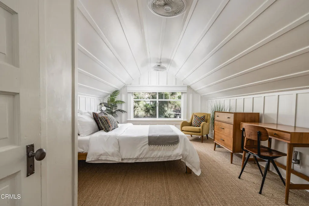 Santa Barbara, California 93103, United States, 5 Bedrooms Bedrooms, ,3 BathroomsBathrooms,Residential,Active,228500