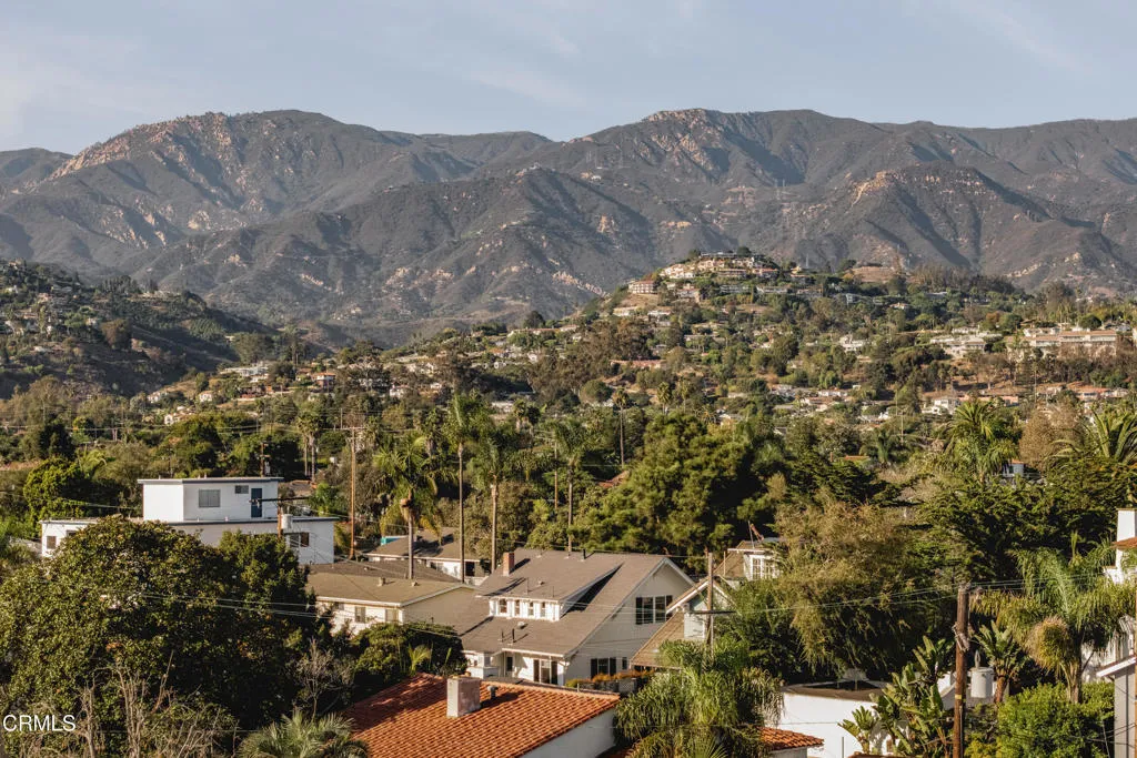 Santa Barbara, California 93103, United States, 5 Bedrooms Bedrooms, ,3 BathroomsBathrooms,Residential,Active,228500