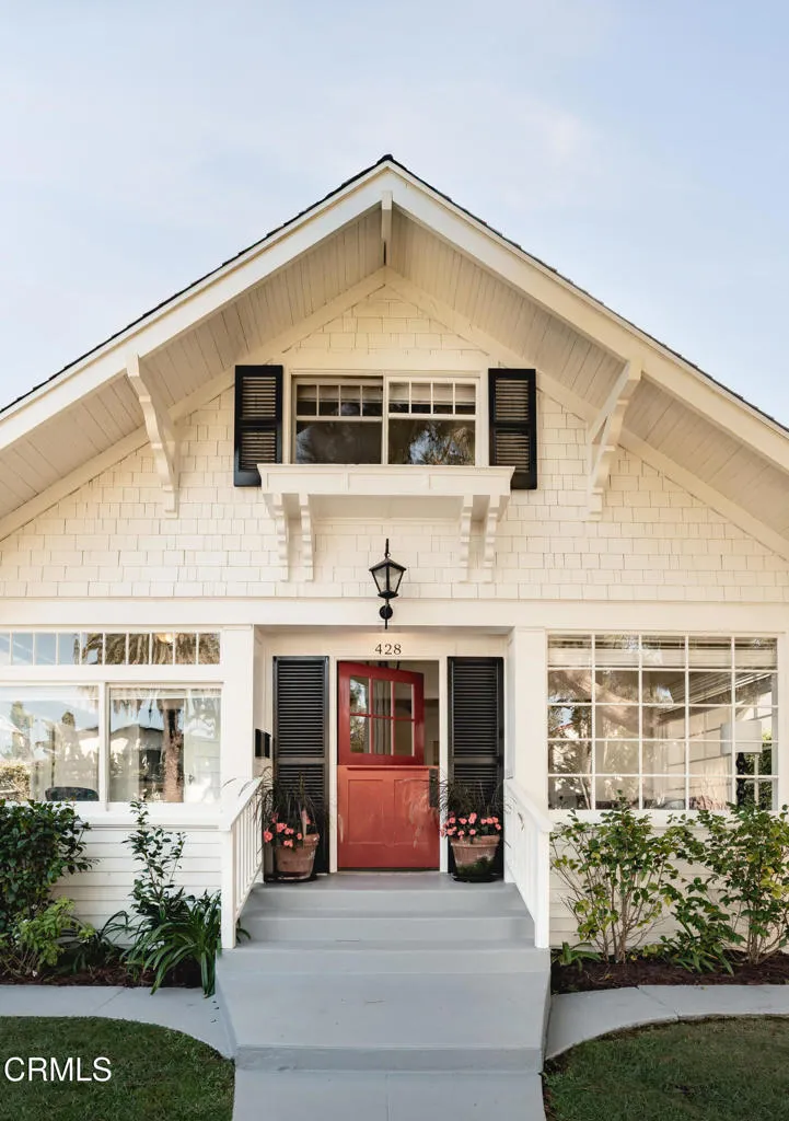 Santa Barbara, California 93103, United States, 5 Bedrooms Bedrooms, ,3 BathroomsBathrooms,Residential,Active,228500