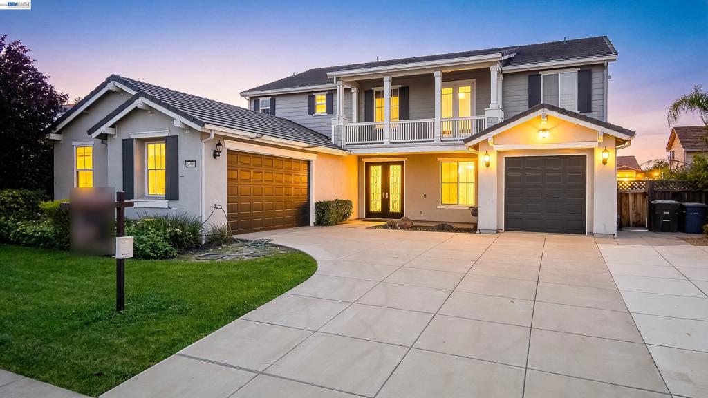 321 Myrtle Ln