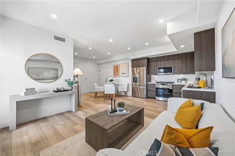 Photo of 150 S Oak Knoll Avenue #105, Pasadena, CA 91101 (MLS # PF26047960)