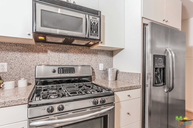 48 @ Arenas - Residential Lease