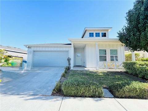 Photo of 9705 Cotton Creek Dr, Shafter, CA 93263 (MLS # CV26173052)