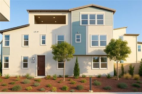 Photo of 349 Proctor, Irvine, CA 92618 (MLS # TR26092054)