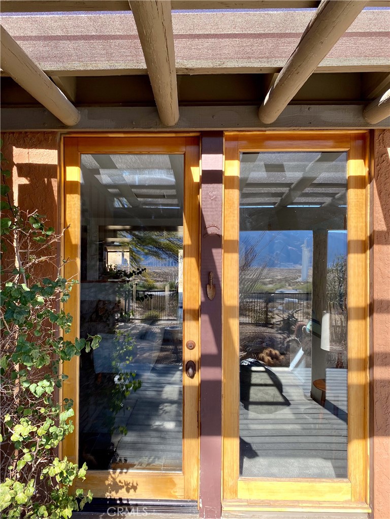 61612 Sagebrush Road