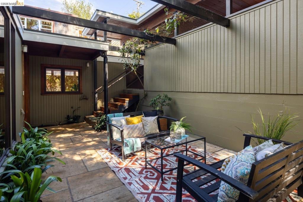 46 Senior Avenue