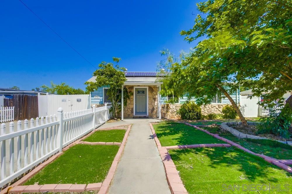 8749 Cottonwood Avenue