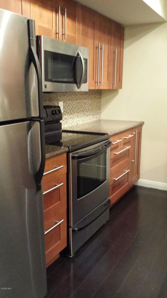 Liberty Canyon Townhomes-861 - 861 - Residential Lease