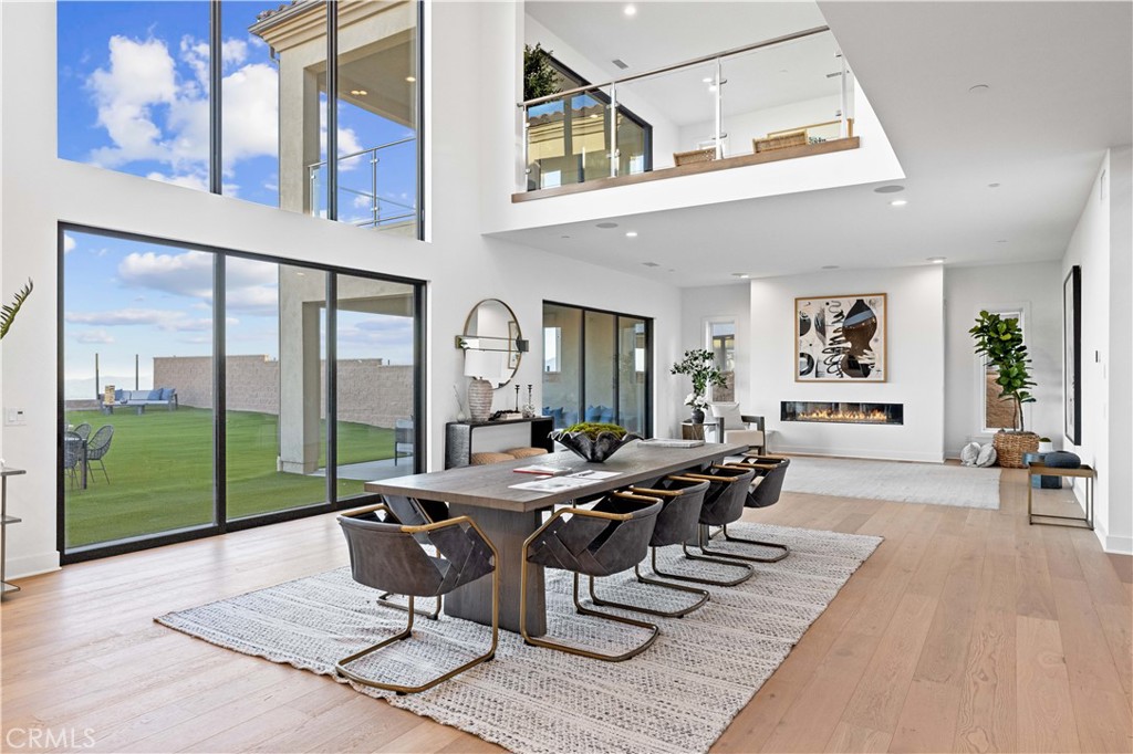Properties 2 20416 W Albion Way