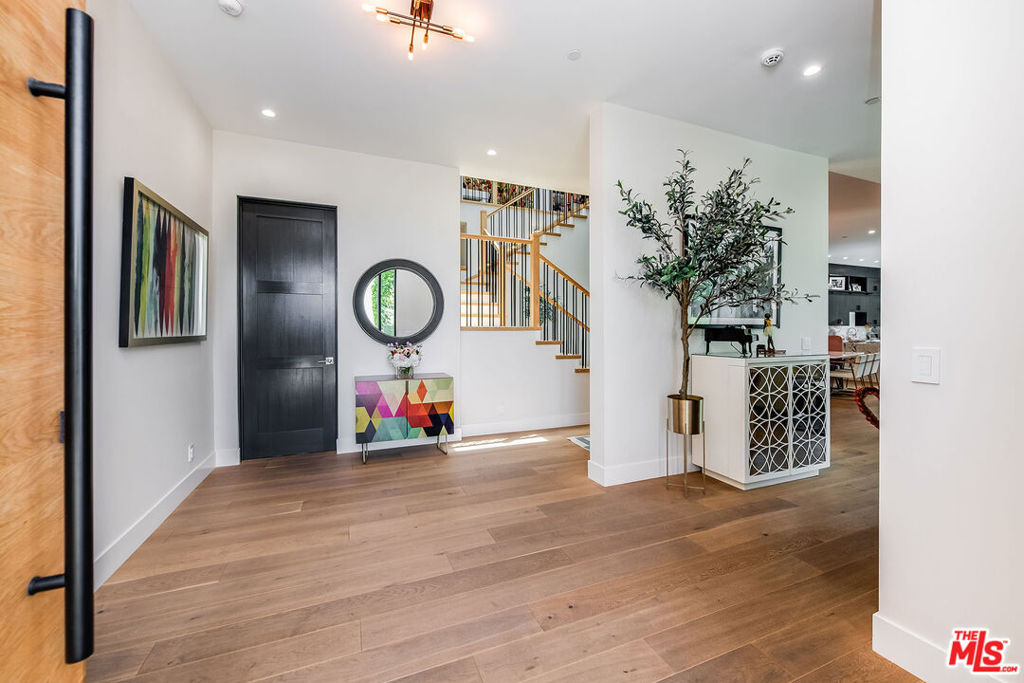 11258 Laurie Drive