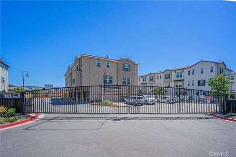 Photo of 1239 Bonnet Way, Torrance, CA 90502 (MLS # SB25240352)