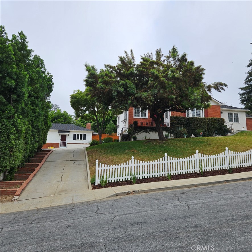 14020 Eastridge Drive