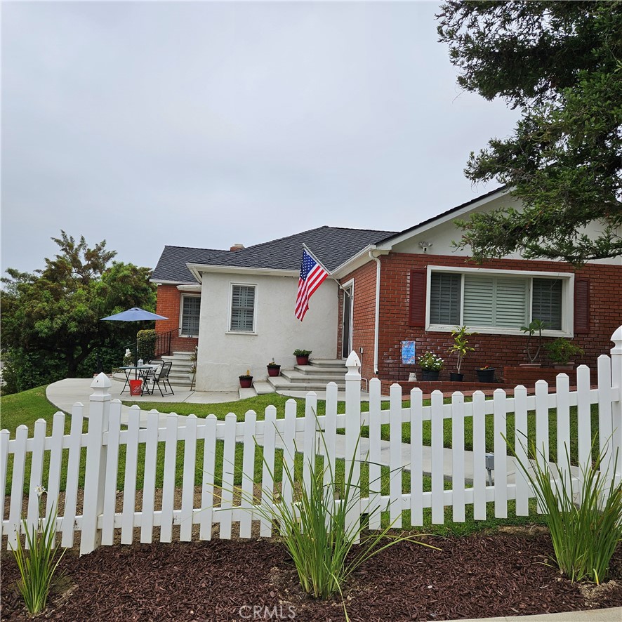14020 Eastridge Drive