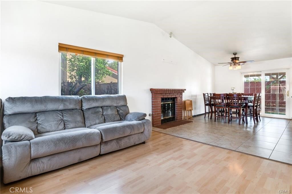 1057 W Carter