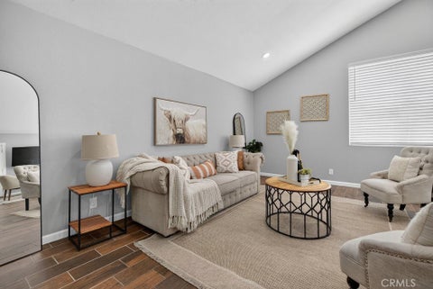 Tiny photo for 39747 Old Carriage RD, Murrieta, CA 92563 (MLS # SW26158594)