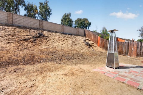 Tiny photo for 39747 Old Carriage RD, Murrieta, CA 92563 (MLS # SW26158594)