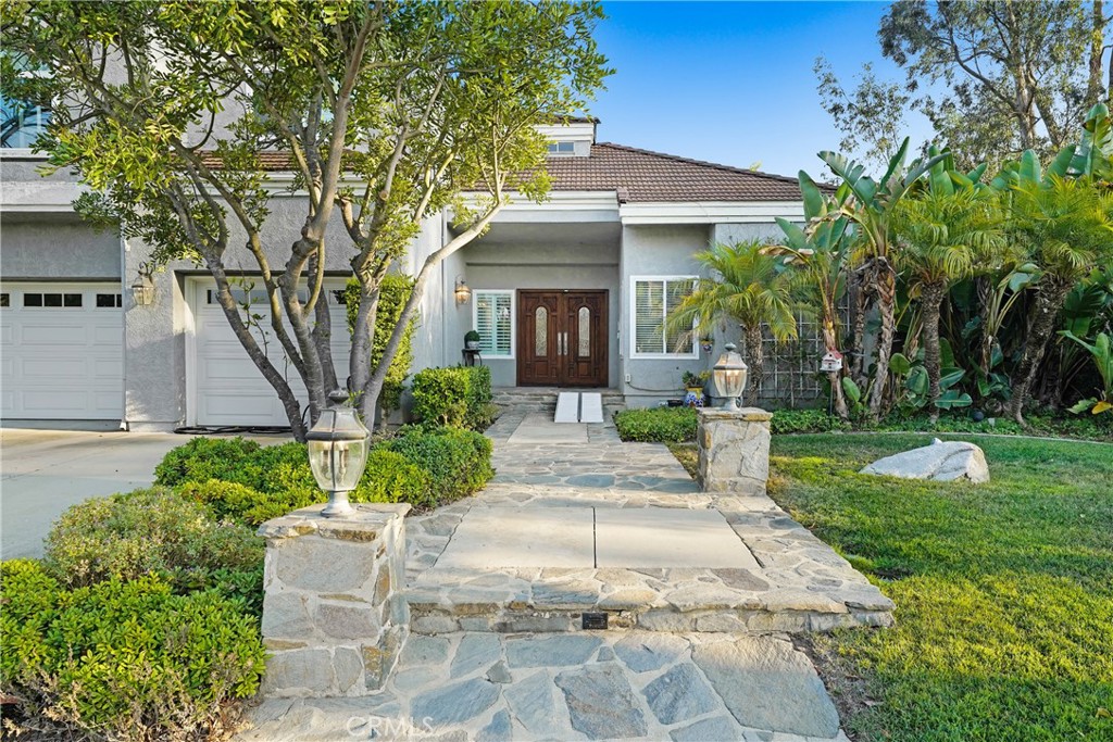 3866 Hunter Crest Court