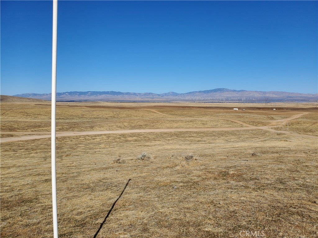2 AC Ave E4 Avenue