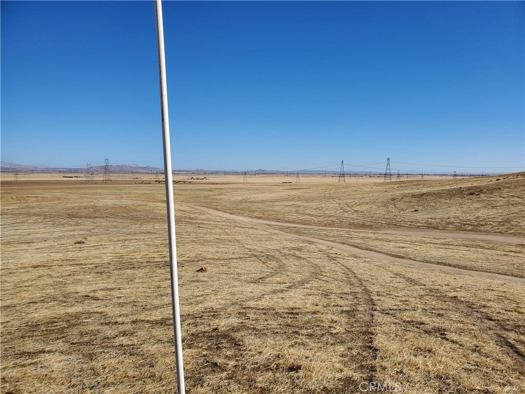 2 AC Ave E4 Avenue