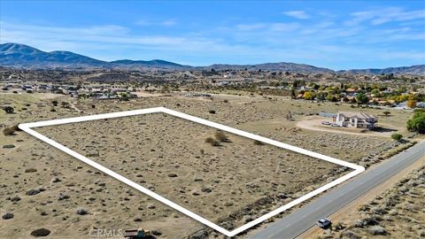 Photo of 0 e AVE T8, Palmdale, CA 93552 (MLS # IG25263973)