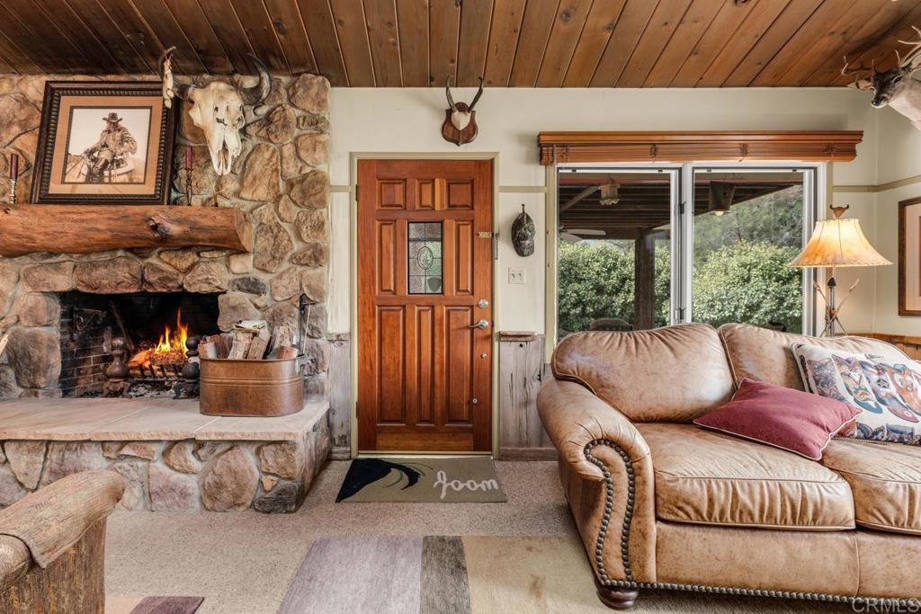 1088 Shasta Way