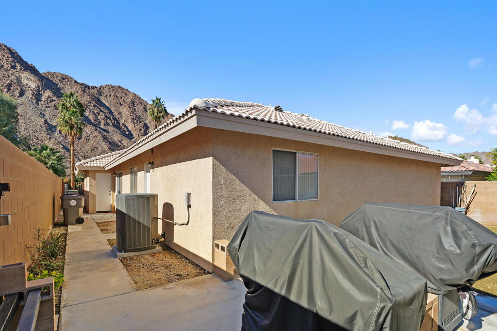 La Quinta Cove - Residential