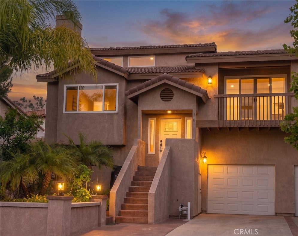 1316 Sundown GLN, Escondido CA 92026