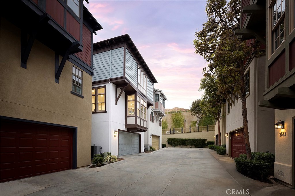 2534 Bungalow Place 87