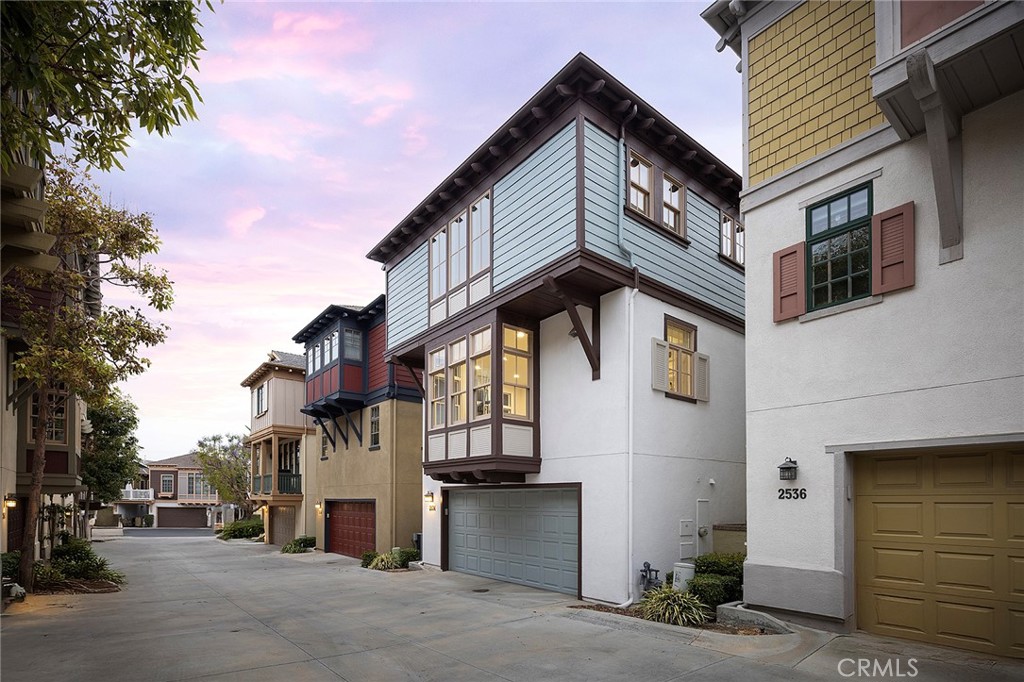 2534 Bungalow Place 87