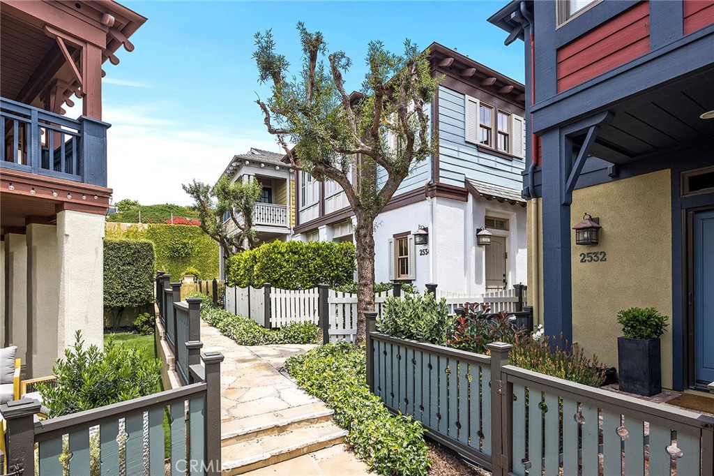 2534 Bungalow Place 87