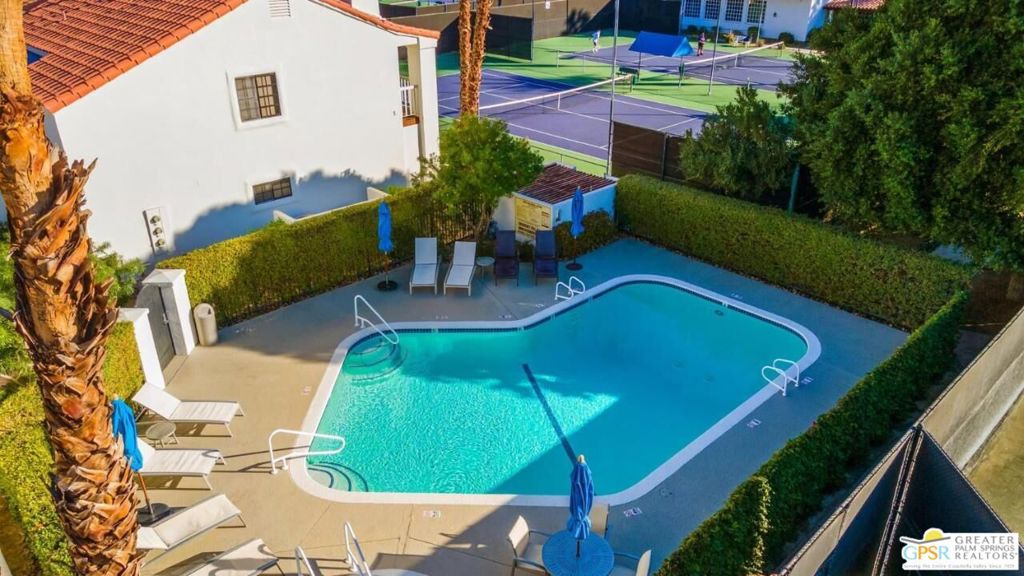 LQ Tennis Villas - Residential
