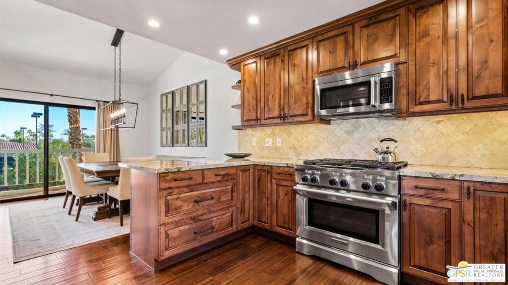 LQ Tennis Villas - Residential