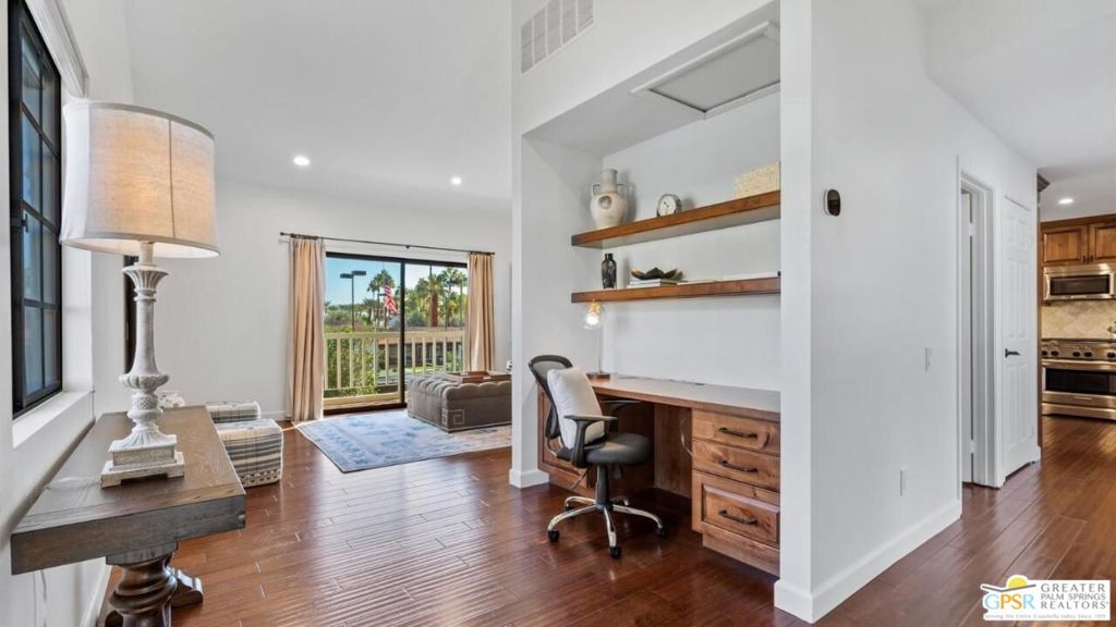 LQ Tennis Villas - Residential