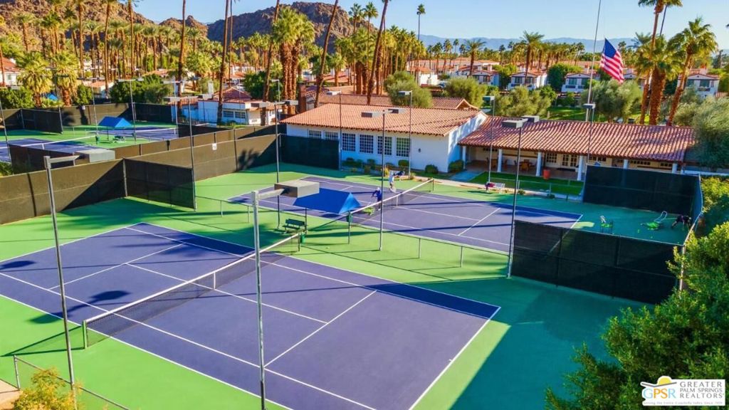 LQ Tennis Villas - Residential