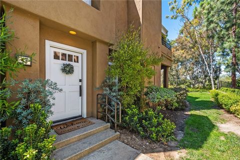 Photo of 43 Auburn Aisle, Irvine, CA 92612 (MLS # OC26098936)