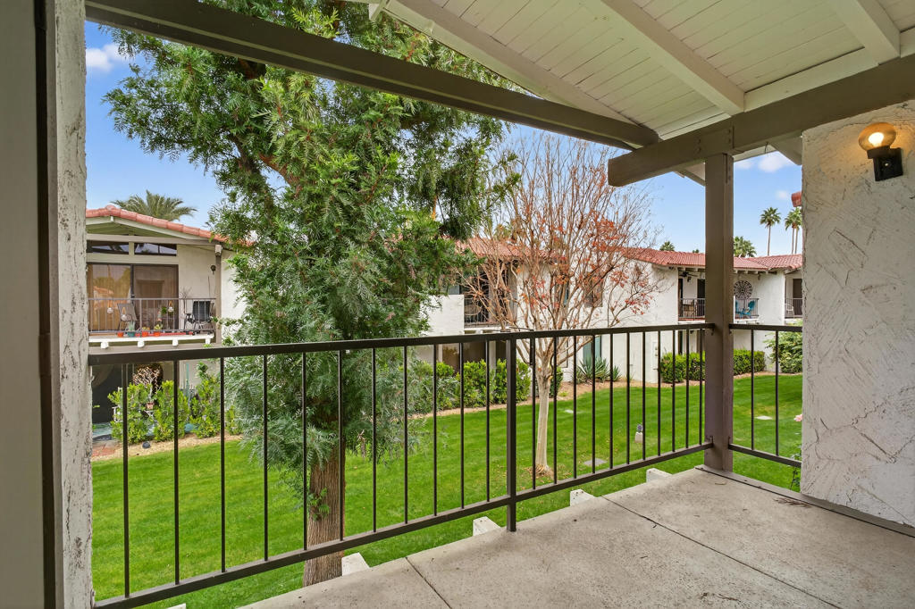1050 E Ramon Road 127