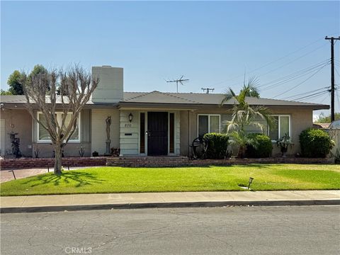 Photo of 870 Somerset Avenue, Pomona, CA 91767 (MLS # CV25181902)