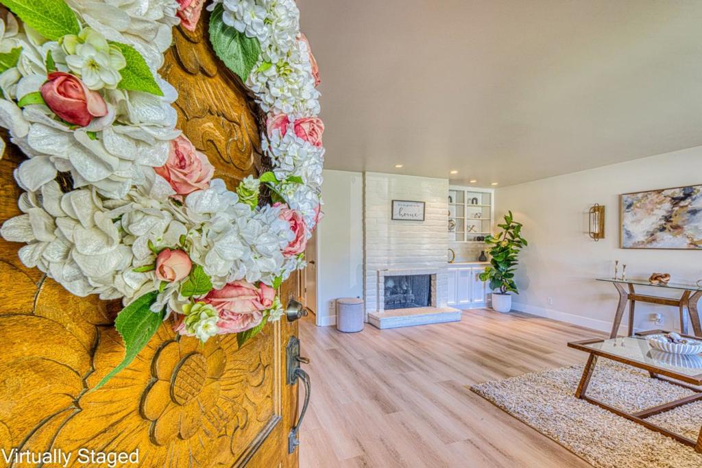 330 Woodside Drive 114