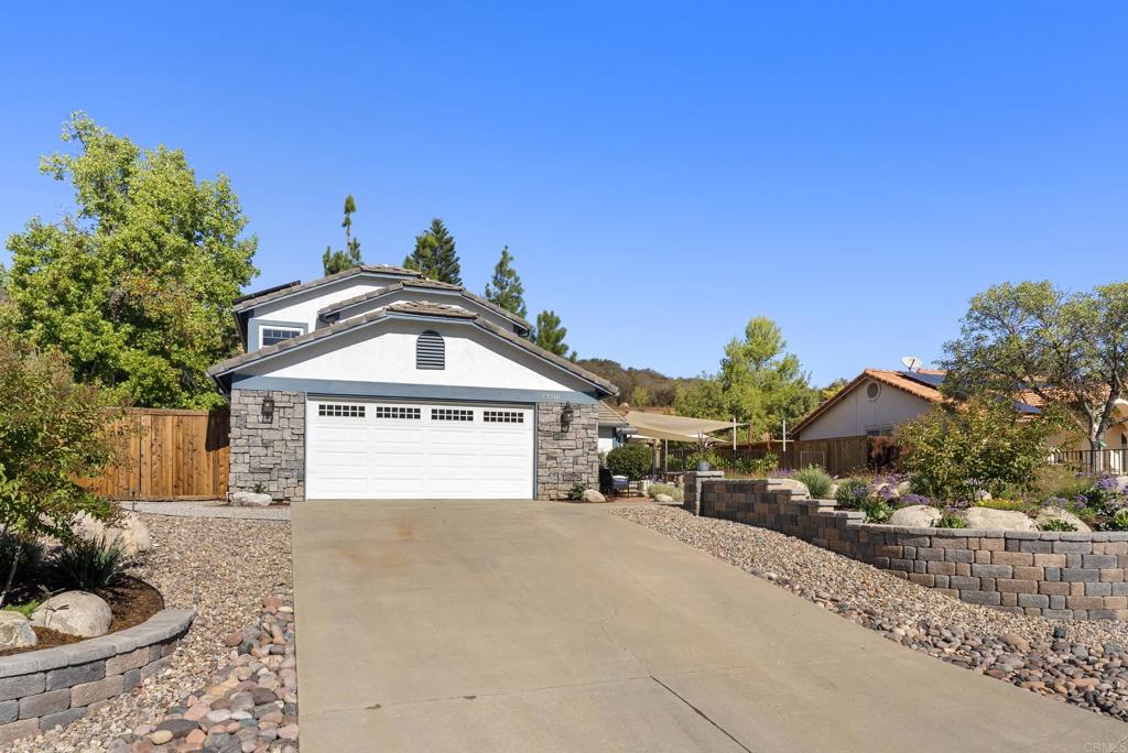 SD COUNTRY ESTATES - Residential